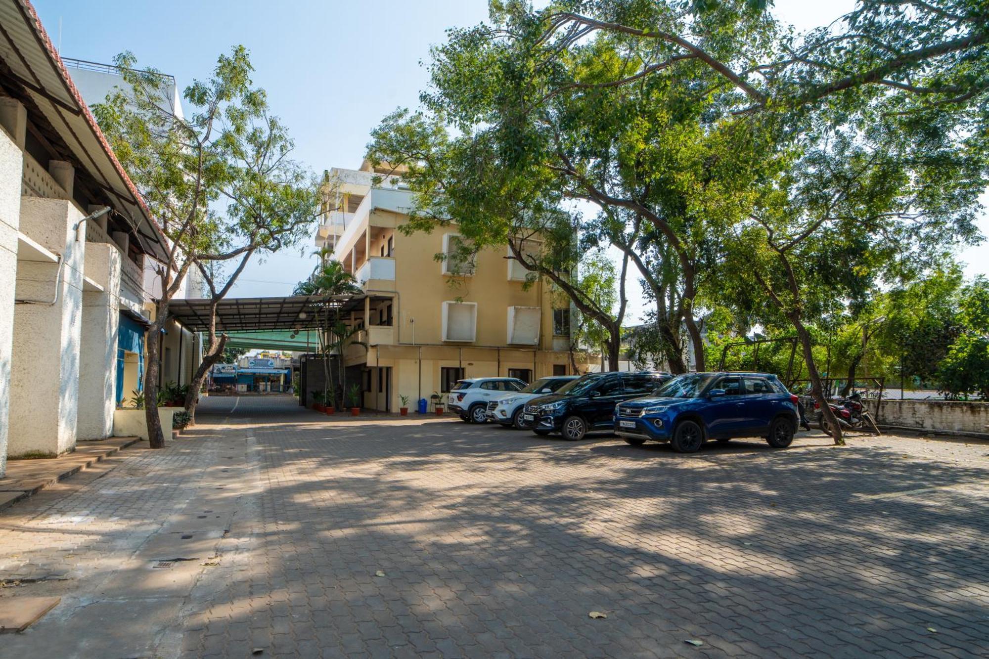 Hotel Yagappa Residency Thanjavur Exterior foto